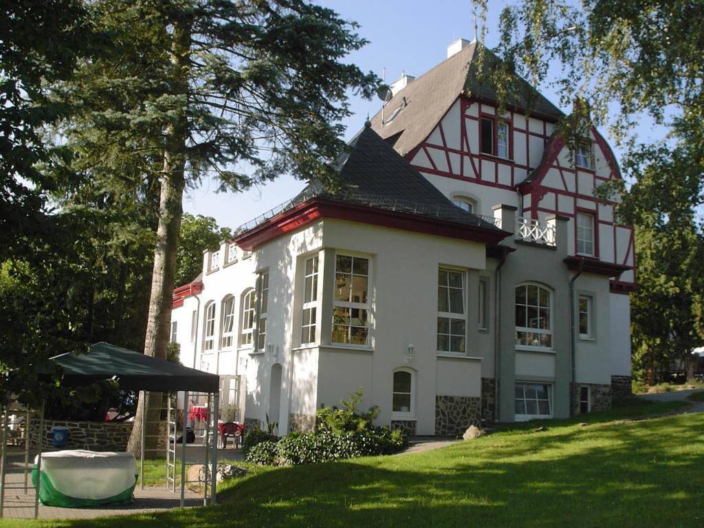 Waldhotel Forsthaus Remstecken Koblenz (Rhineland-Palatinate) Exterior foto